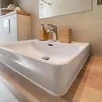 New Podstrana2 شقة
